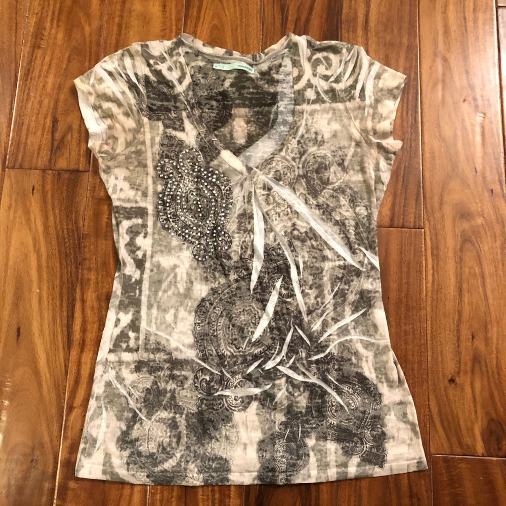 T-shirt